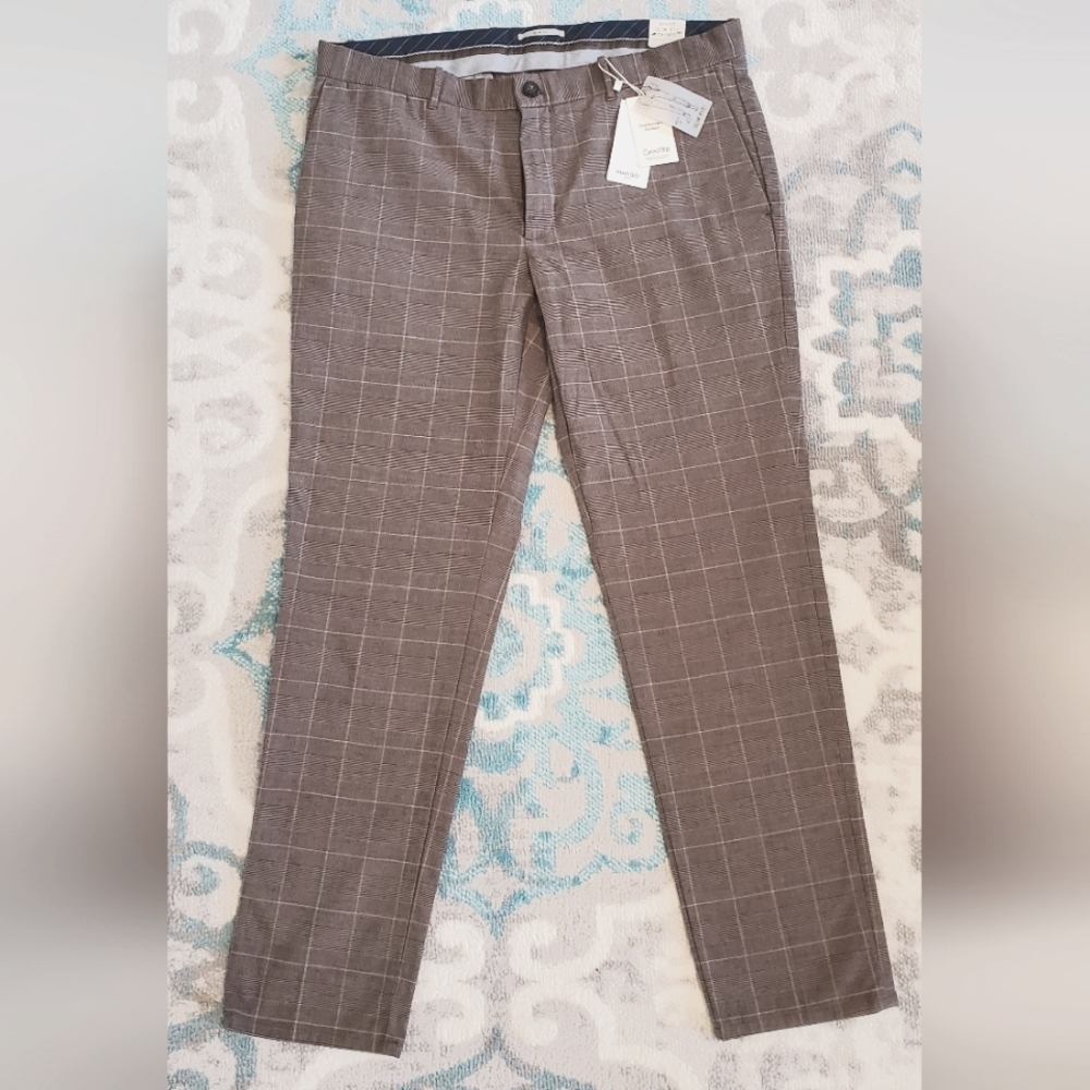 MANGO slim fit chinos US36